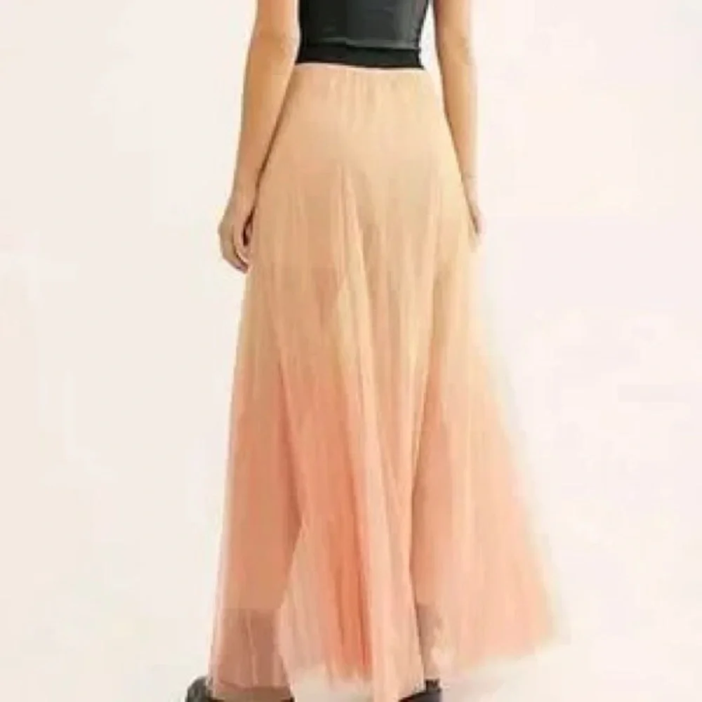 Free People ONE Rhea Tulle Maxi Skirt Ombré Nude Peach Layered Mesh Boho Medium - Picture 2 of 7